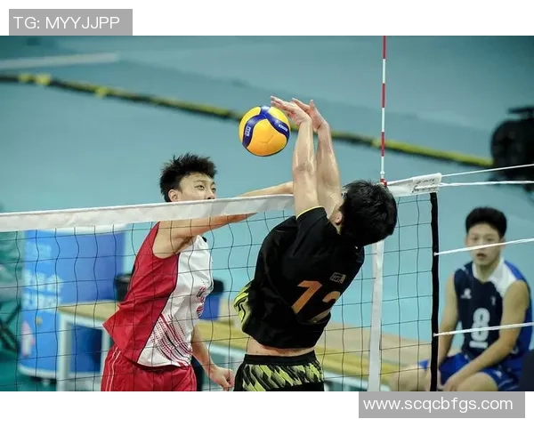 重庆排球队防守反击策略分析及其在比赛中的成效与不足之处